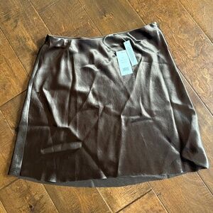 Vince NWT silky dark bronze with gold/olive romantic mini slip skirt L Large
